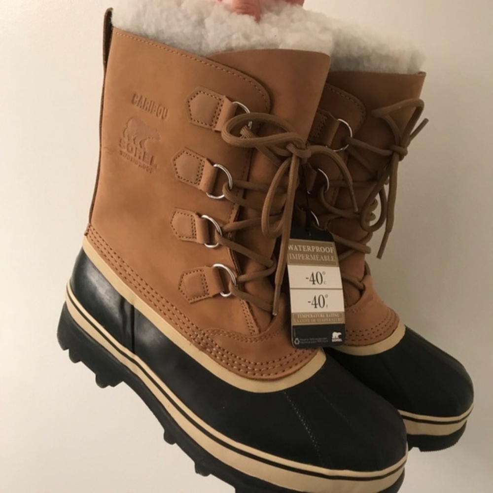New with Tags Sorel Caribou Boots sz 9.5